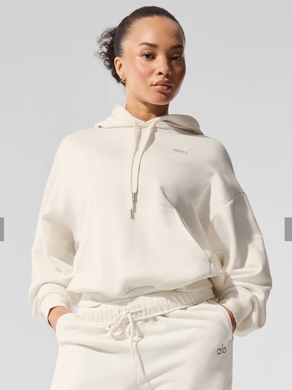 Alo Yoga accolade hoodie in Ivory
